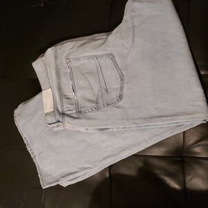 Brand New with tags. Size 18 American Eagle jeans. Wide leg